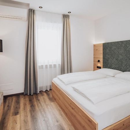 Feichter Hotel & Bistro Bolzano Exteriör bild