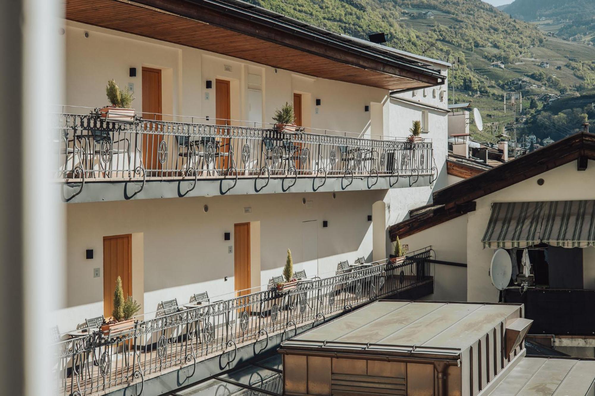 Feichter Hotel & Bistro Bolzano Exteriör bild